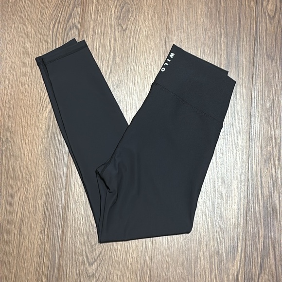 🔥🔥🔥Wilothelabel Black High-Waisted Leggings Size:Large🔥🔥🔥 - Picture 9 of 9